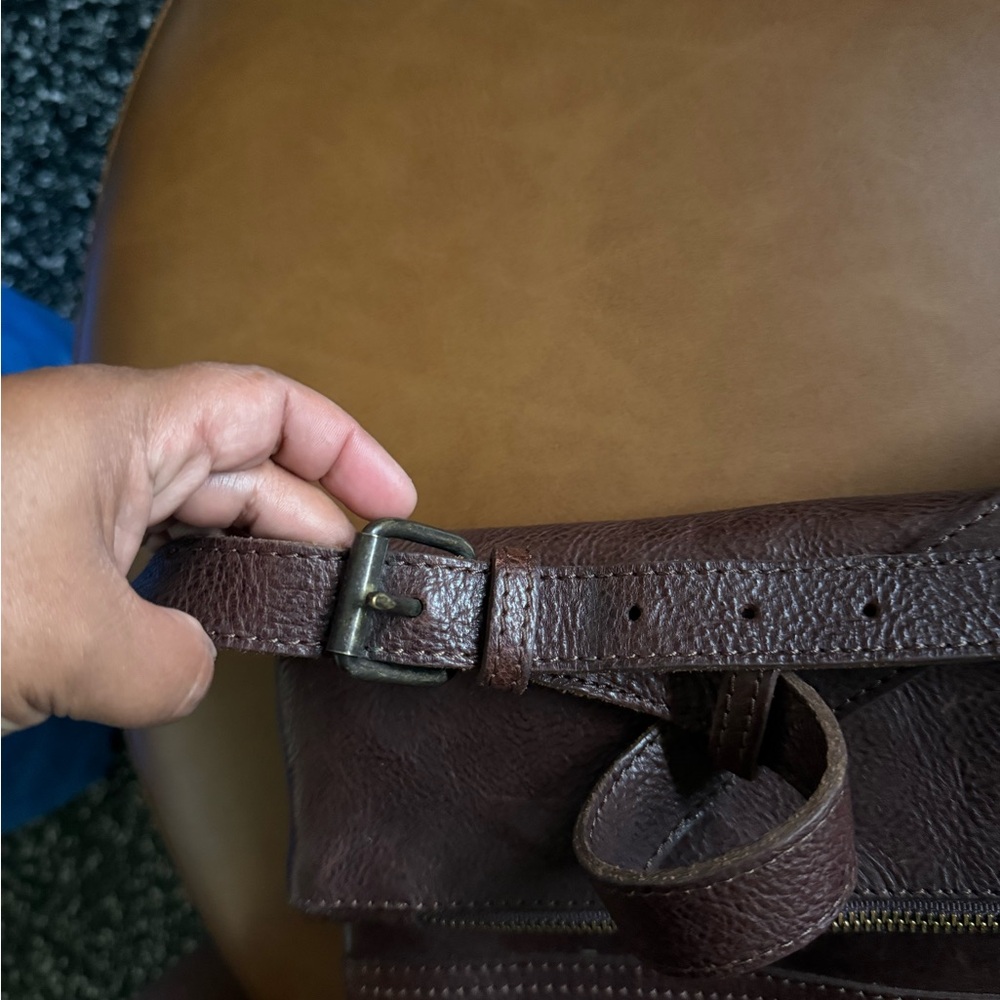 BUFFALO JACKSON MADISON LEATHER CROSSBODY FOLDOVER CLUTCH BAG - Picture 2 of 10